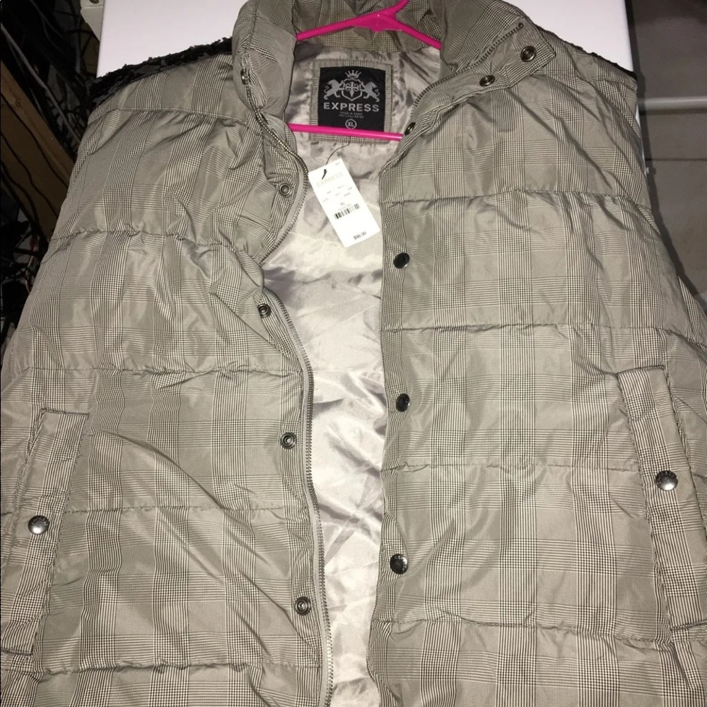 Men’s Express Vest